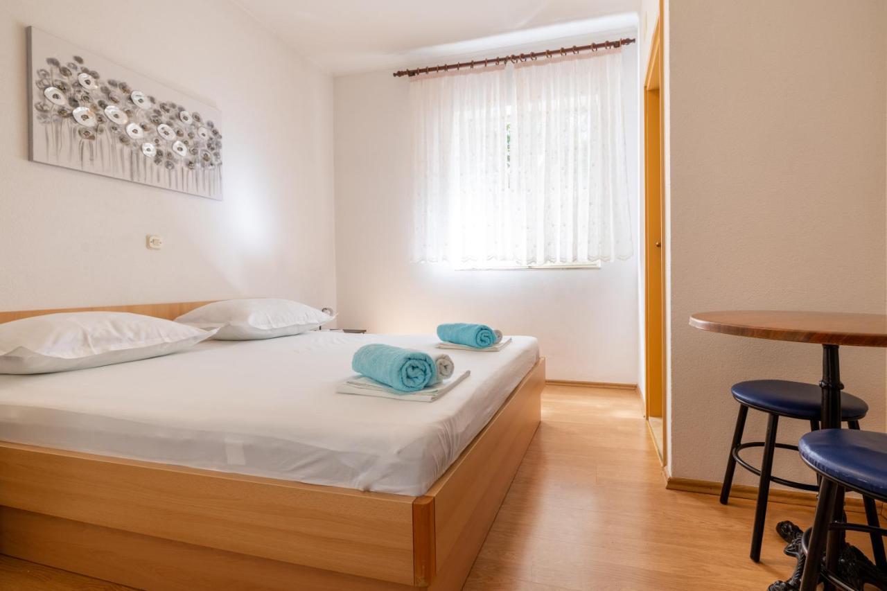 Apartment For 5 Makarska Zewnętrze zdjęcie