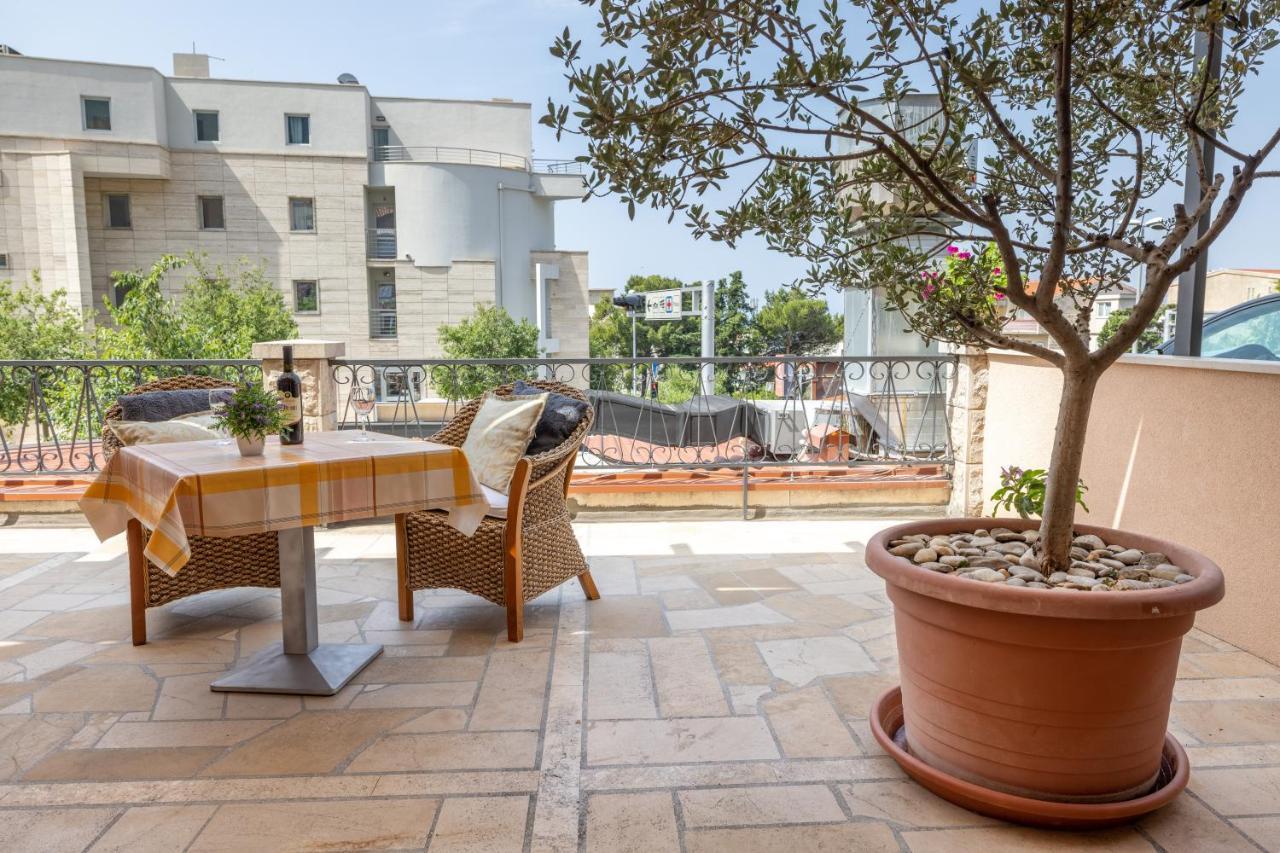 Apartment For 5 Makarska Zewnętrze zdjęcie